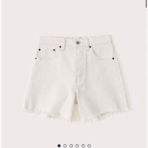 Abercrombie High Rise Dad Short - White - SZ 32 / 14
